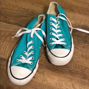 Aqua Converse